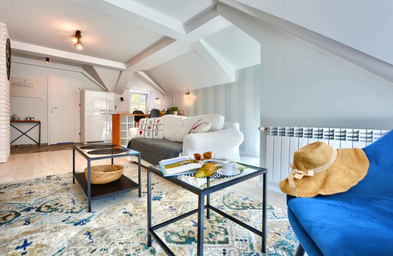 Apartament Beztroski ウストシキ・ドルネ エクステリア 写真