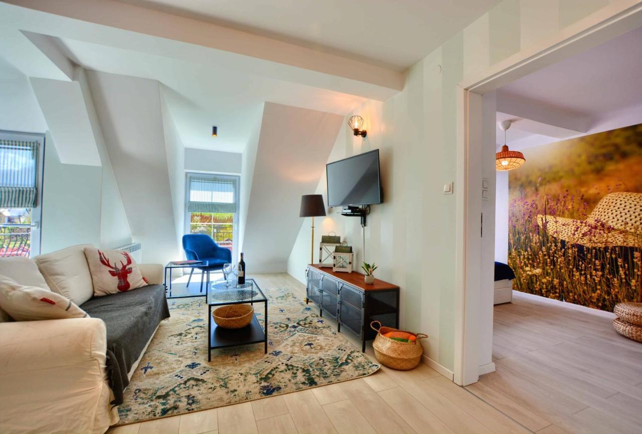 Apartament Beztroski ウストシキ・ドルネ エクステリア 写真